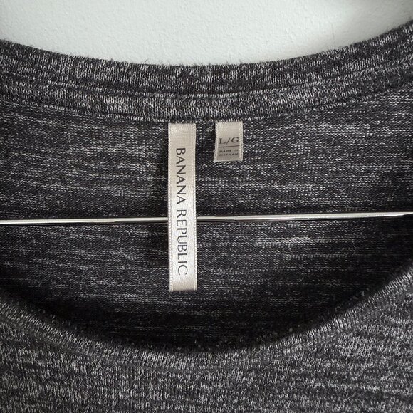 Banana Republic Luxespun Spacedye soft and flowy long-sleeve tee Large - Picture 6 of 7